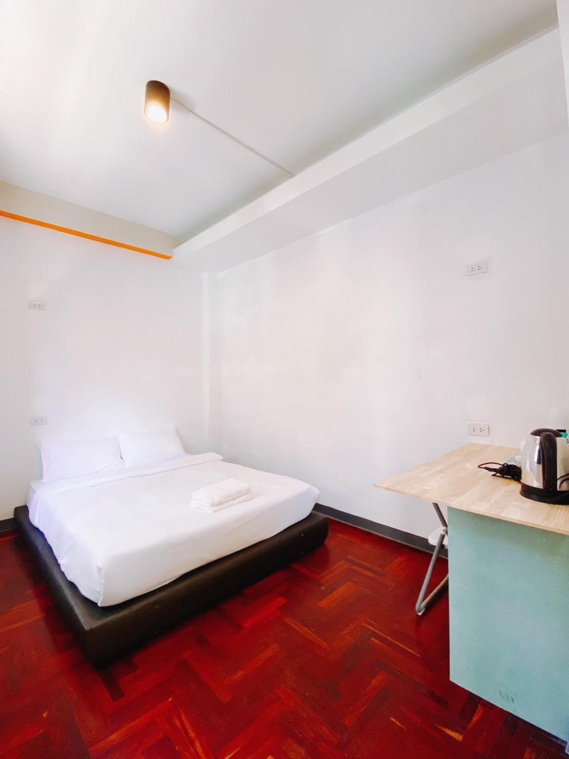Go Inn Silom Bts Surasak X โกอินน์ สีลม บีทีเอส สถานีสุรศักดิ์ Bangkok Dış mekan fotoğraf